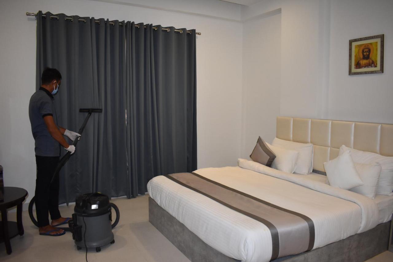 Hotel Siddhartha Inn Udaipur Exteriör bild