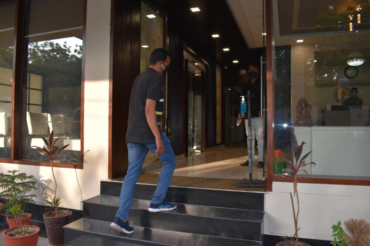 Hotel Siddhartha Inn Udaipur Exteriör bild