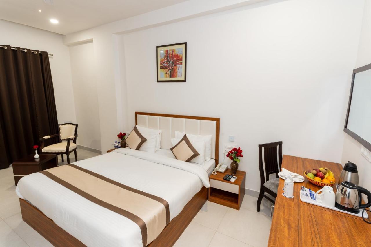 Hotel Siddhartha Inn Udaipur Exteriör bild