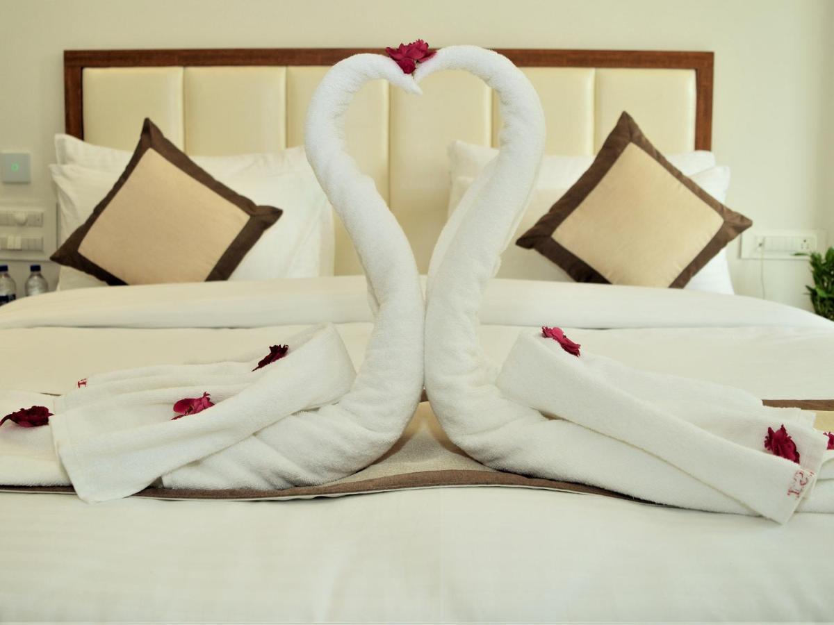 Hotel Siddhartha Inn Udaipur Exteriör bild